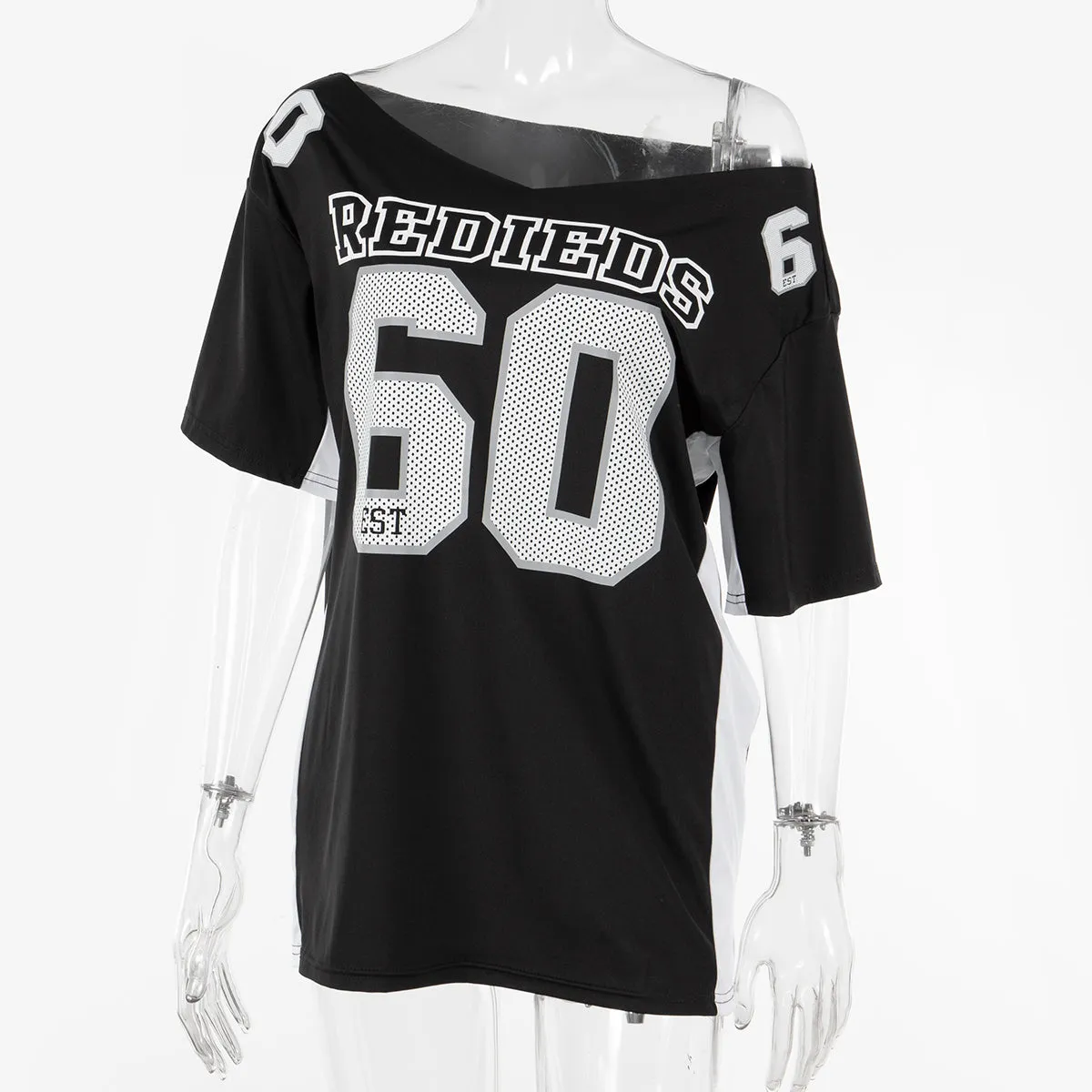 Jaidah Graphic Off-Shoulder T-Shirt
