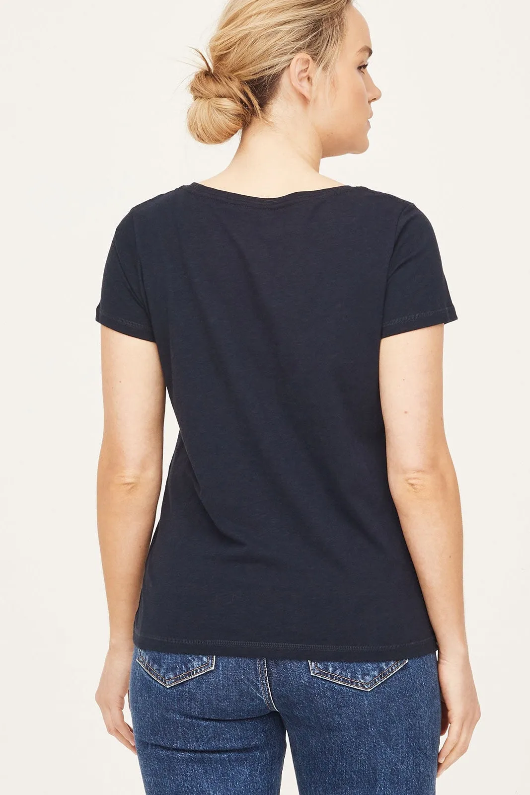 Thought Short Sleeved Fairtrade Organic Cotton T-Shirt in Navy